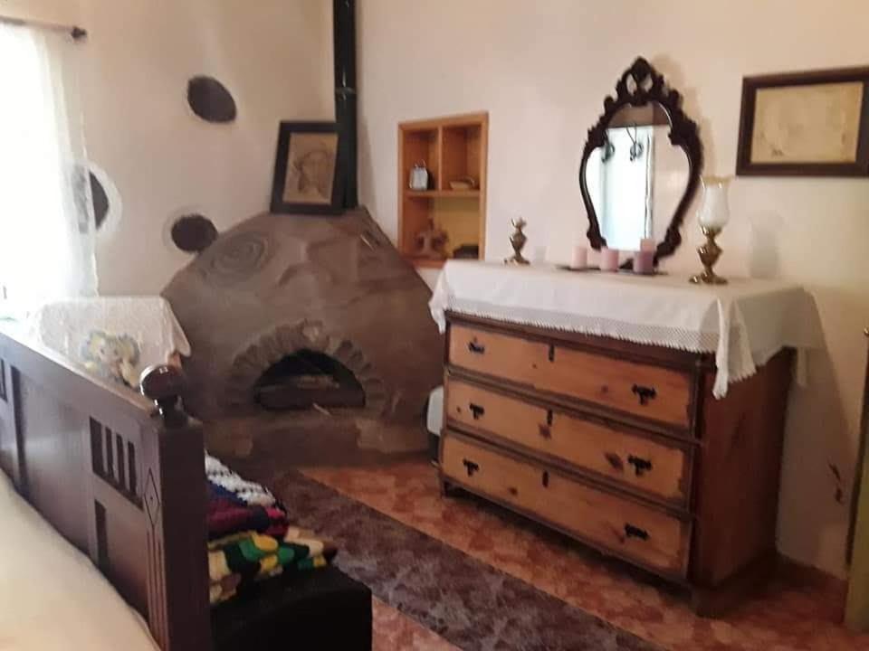 Pensjonat Ecoartejeda Cave House Zewnętrze zdjęcie